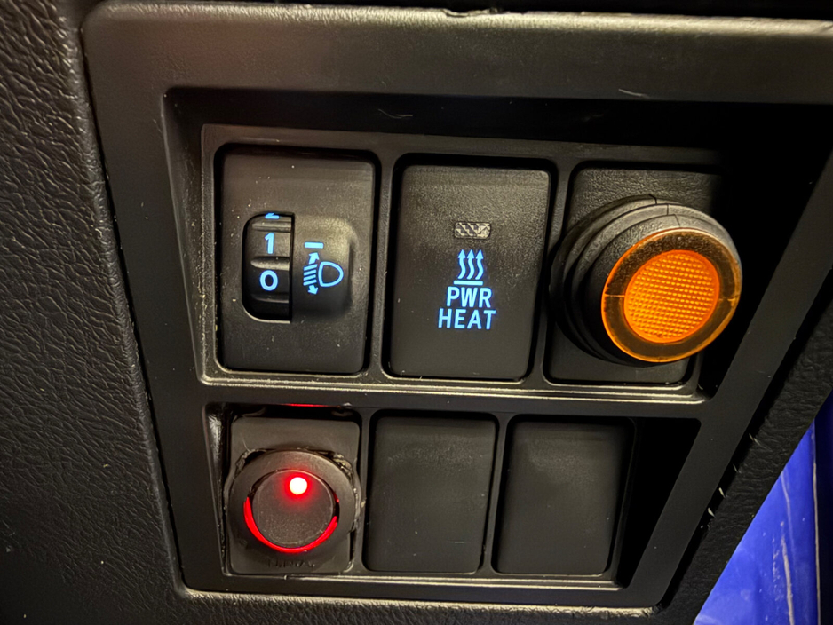 2017 Toyota Hilux  €22,900