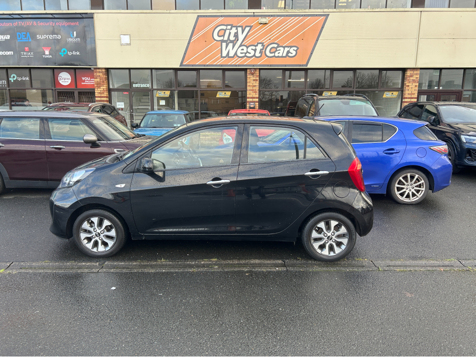 2016 Kia Picanto 1.0 ///ONLY 44000KLMS////I IRISH OWNER FROM NEW WITH FULL SERVICE HISTORY///TOP OF THE RANGE MODEL///NCT AND LOW TAX ///2 ORIGINAL REMOTE KEYS//LOVELY CAR €7,999