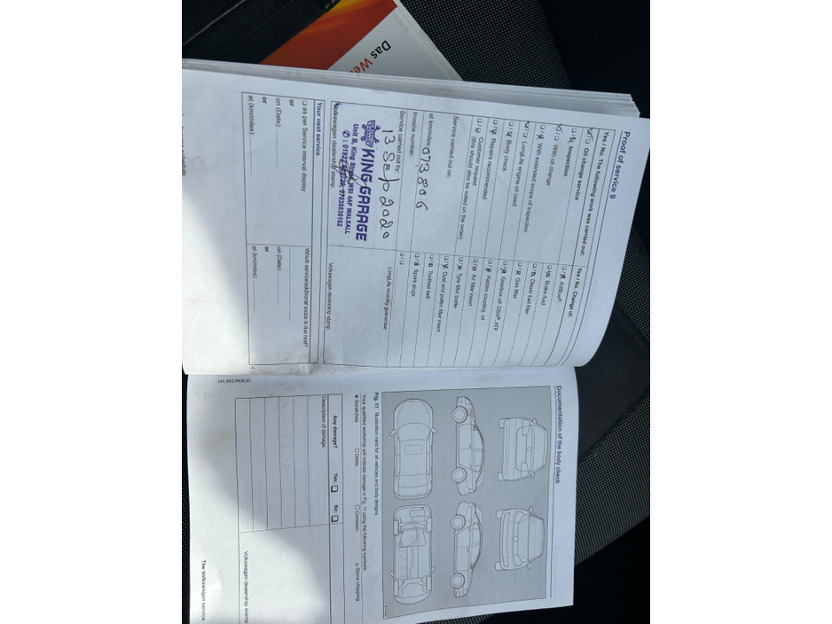 2013 Volkswagen Golf - image 27