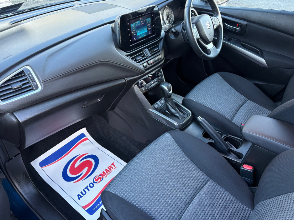 2024 Suzuki SX4 S-Cross 1.5 MOTION HEV 115PS 5 €29,999