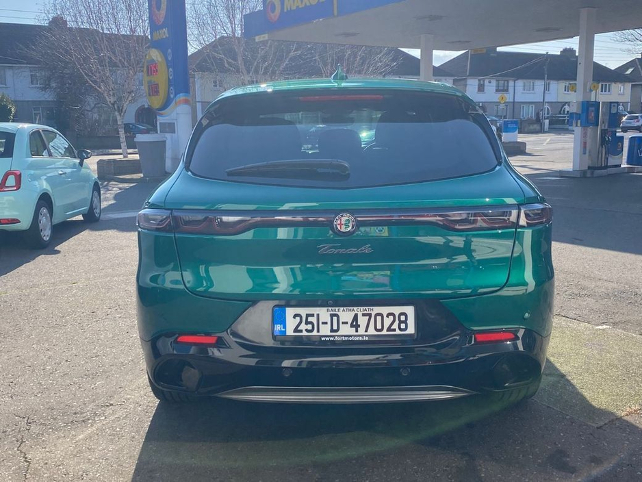 2025 Alfa Romeo Tonale - image 6