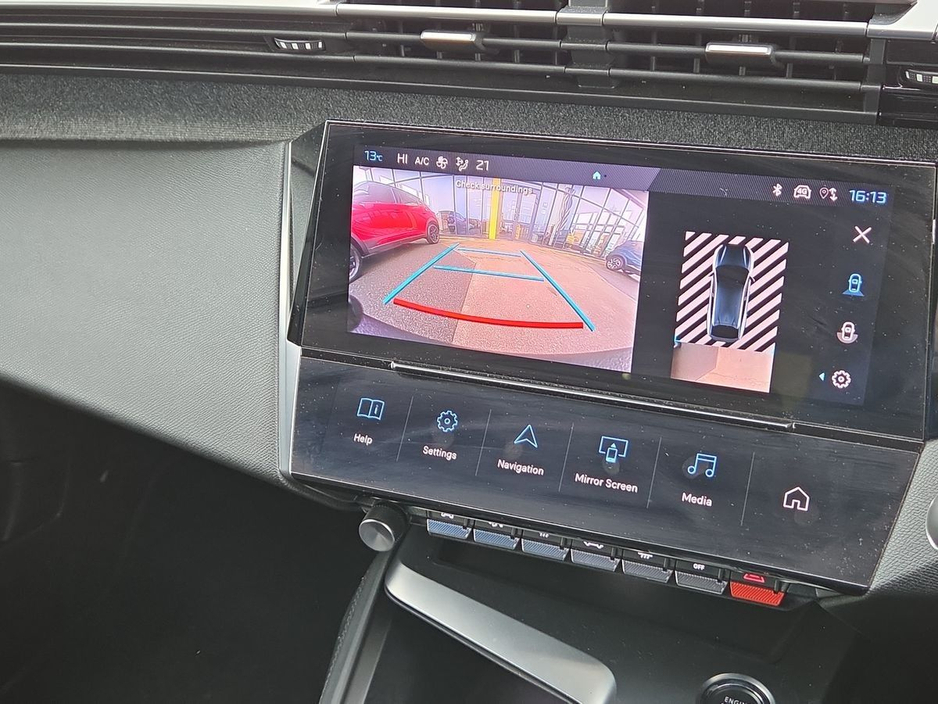 2023 Peugeot 408 - image 13