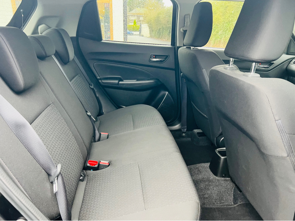 2020 Suzuki Swift BLUETOOTH // ALLOYS // PRIVACY GLASS €14,900