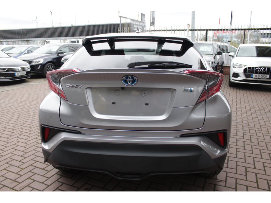 2018 Toyota C-HR - image 5