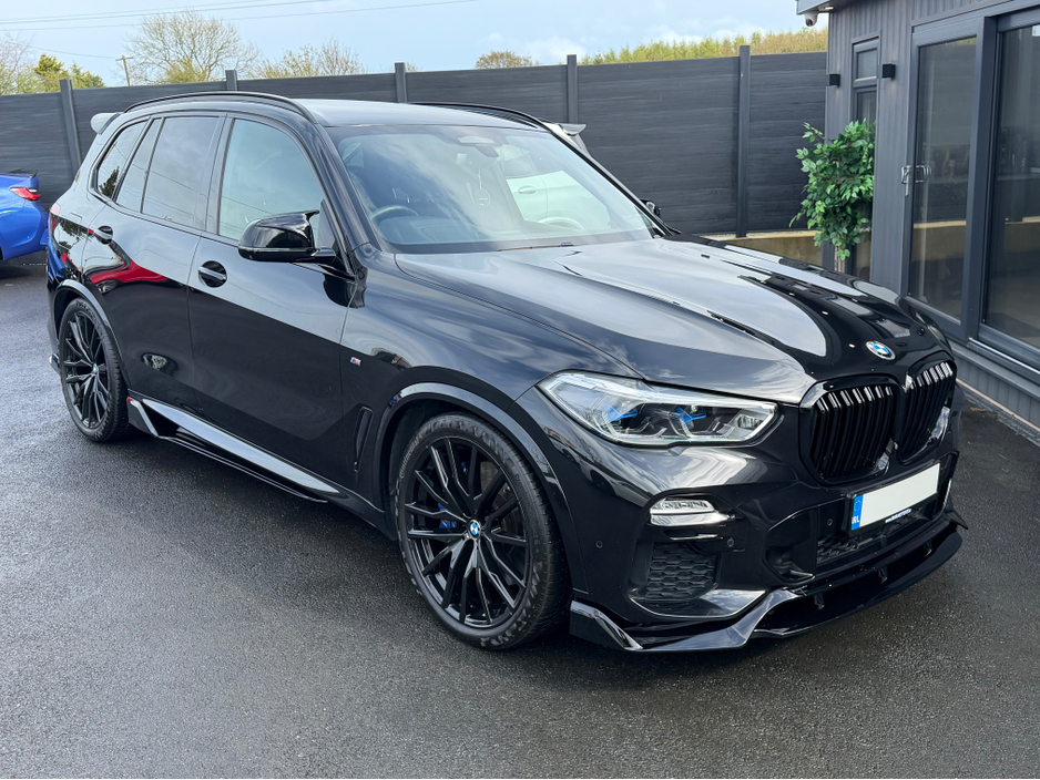 2021 BMW X5 - image 5