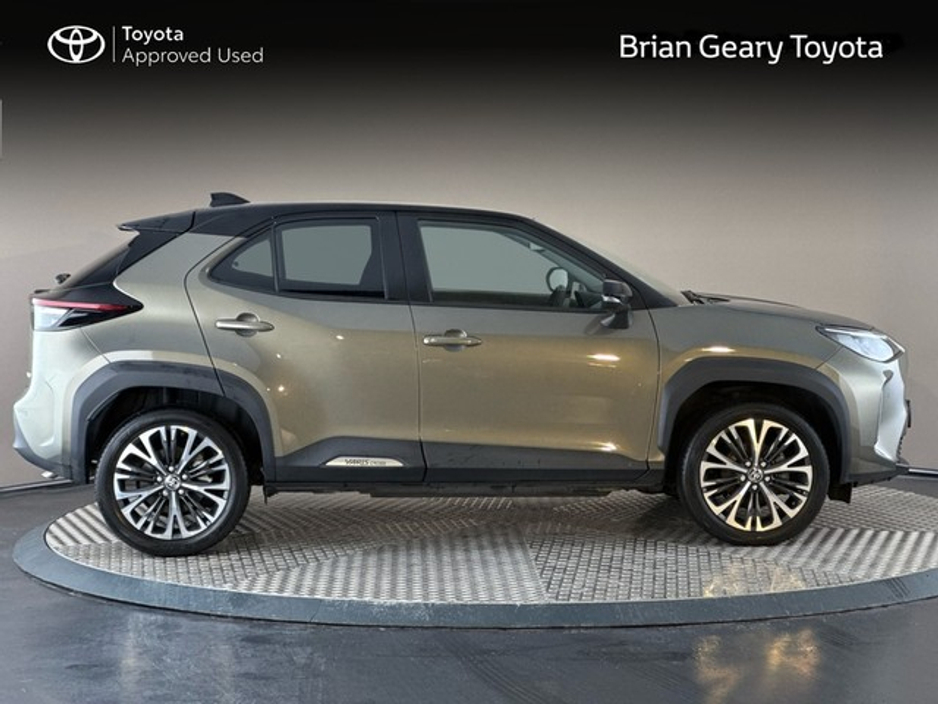 2024 Toyota Yaris Cross Hybrid SOL *Top Spec* €31,950