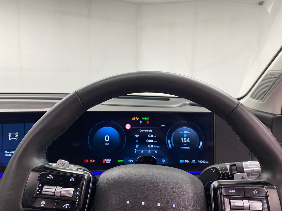 2025 Hyundai Ioniq 9 - image 23