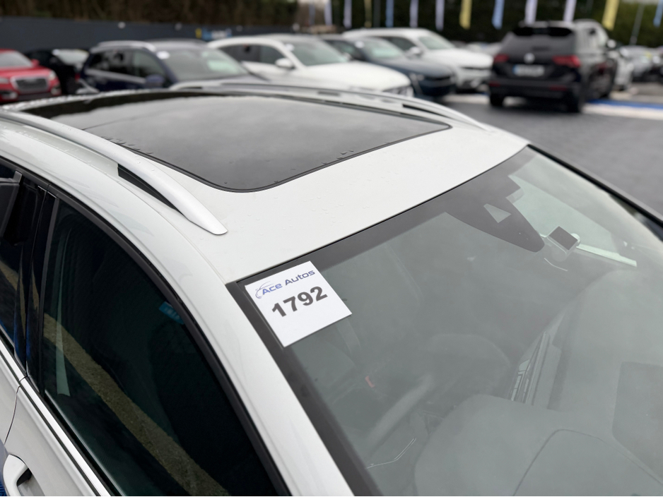 2022 Volkswagen Golf **DEPOSIT TAKEN** R-LINE- 1.5 PETROL E-TSI -AUTO - 12M WARRANTY - CAR: 1792 €24,950