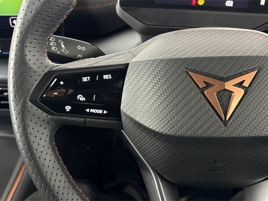 2024 Cupra Born - image 20