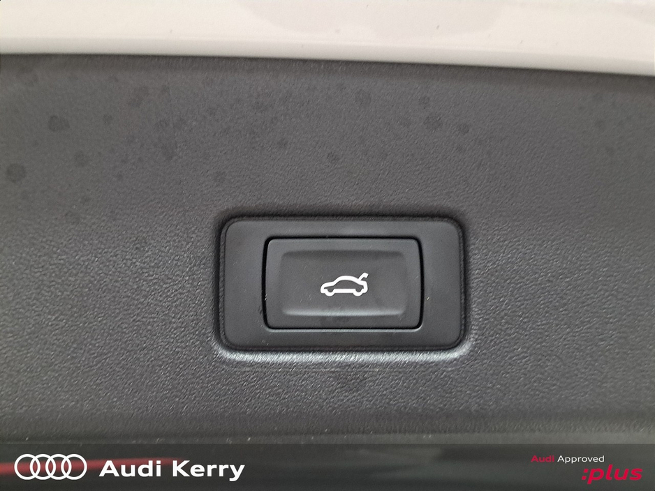 2025 Audi Q4 e-tron - image 23