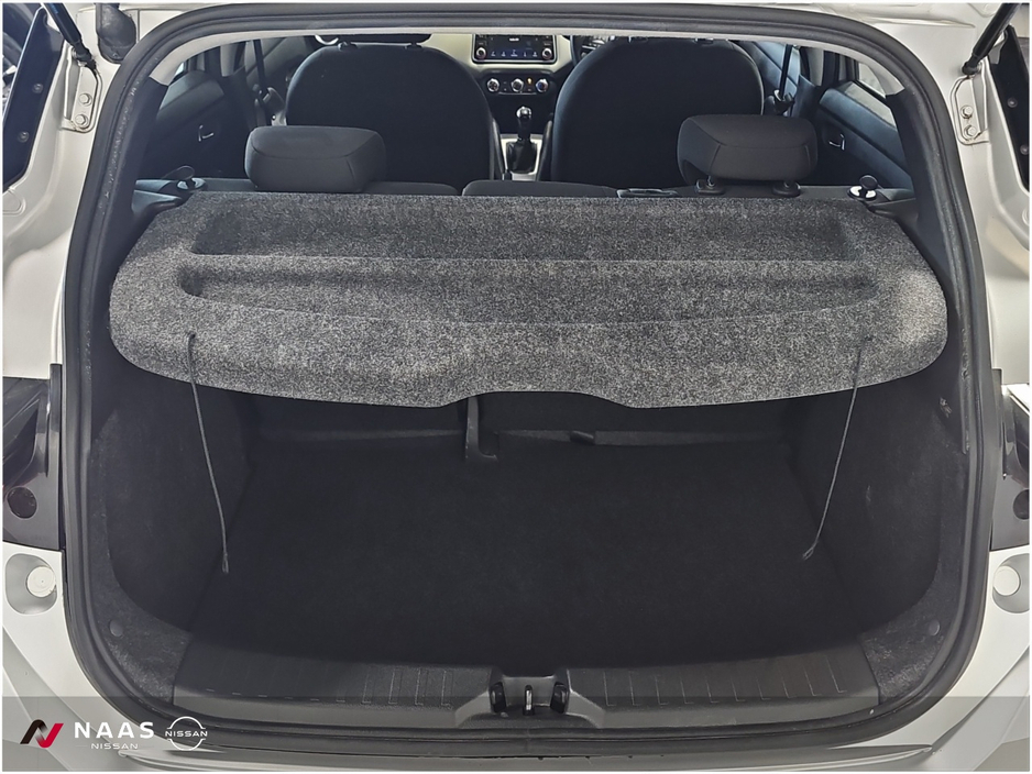 2022 Nissan Micra - image 12