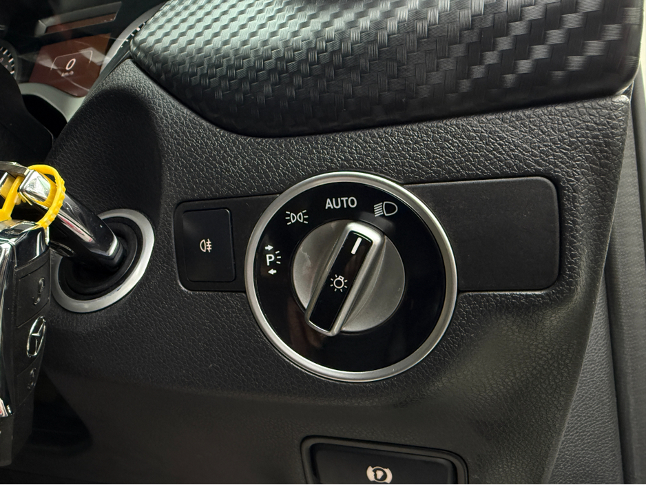 2014 Mercedes-Benz A Class ( 142 REG  A180 AMG INTERIOR HALF LEATHER SEATS / HI SPEC / SYSTEM LOW ROAD TAX BAND / SIMI DEALER €14,450