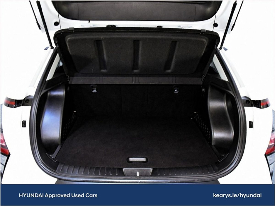 2024 Hyundai Kona - image 9