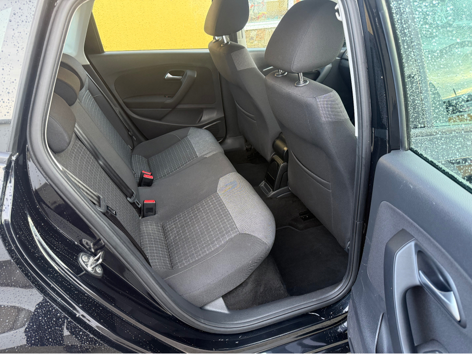 2017 Volkswagen Polo Highline 1.2 TSI Automatic €13,000