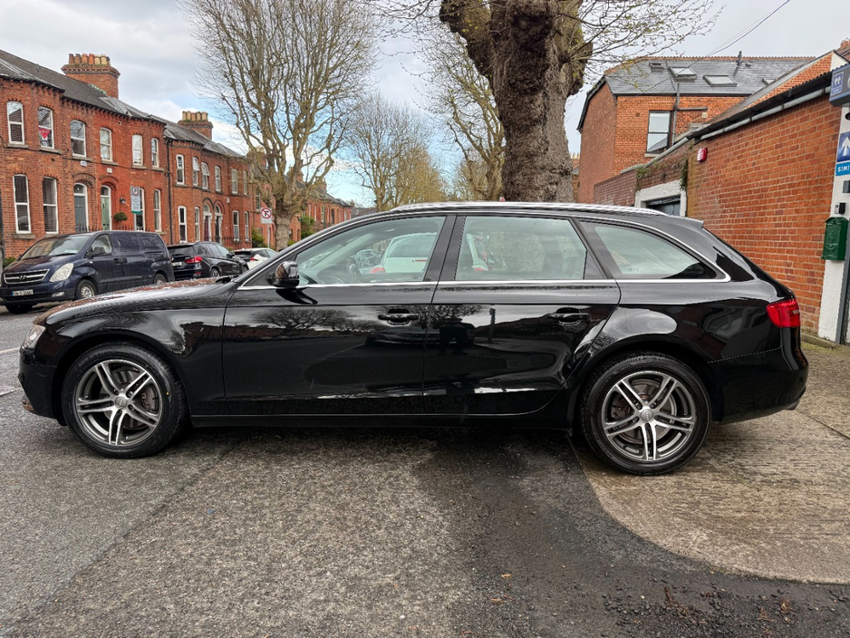 2015 Audi A4 - image 9