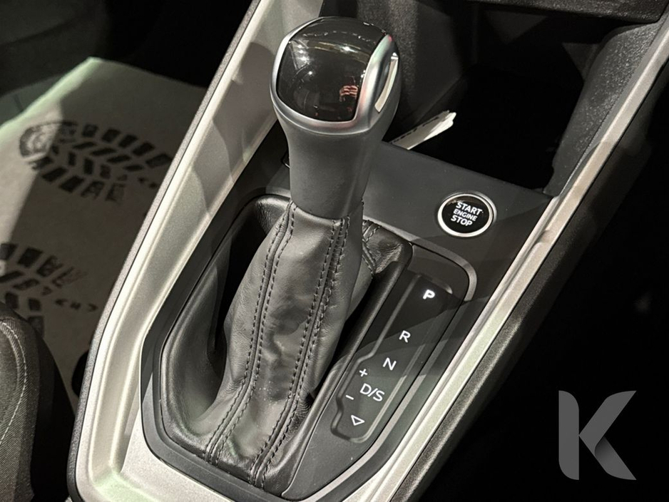 2021 Audi A1 - image 16