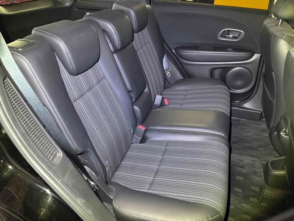 2018 Honda Vezel - image 14