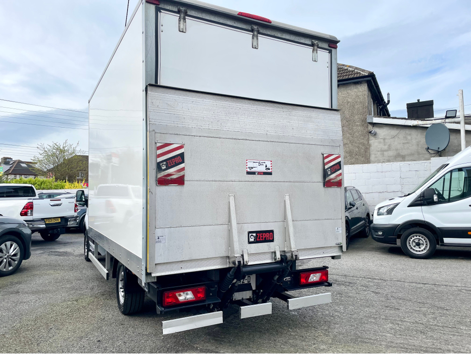 2024 Ford Transit - image 26