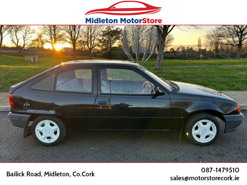 1989 Opel Kadett - image 5