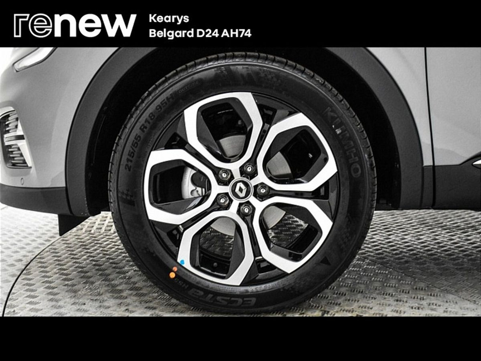 2023 Renault Arkana - image 9