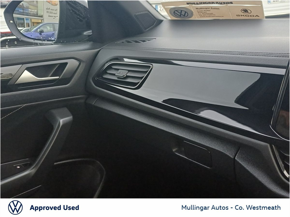 2023 Volkswagen T-Roc 2.0 TDI 116HP R-Line Black Ed €32,950