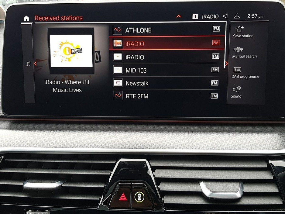 2021 BMW 5 Series - image 17