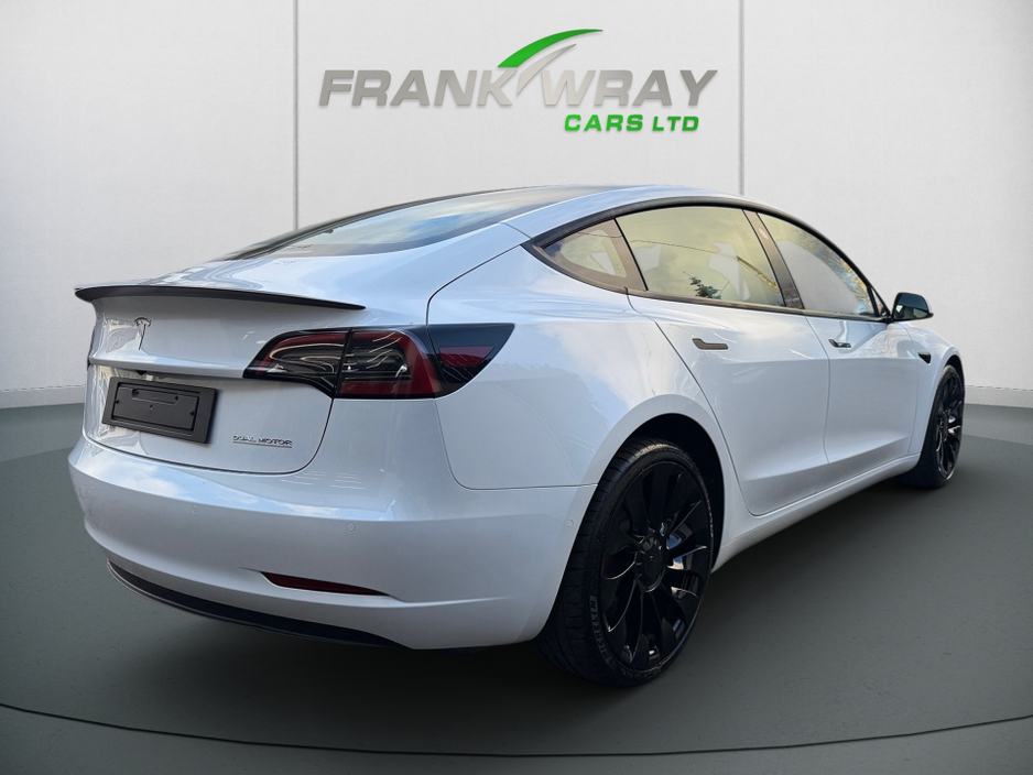 2021 Tesla Model 3 - image 7