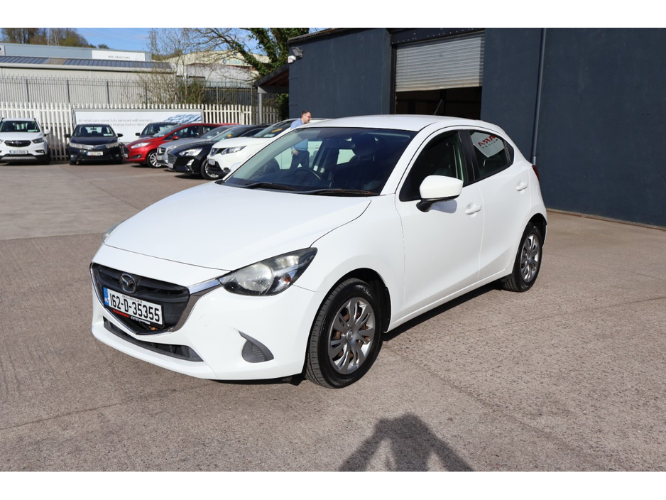 2016 Mazda Demio - image 5