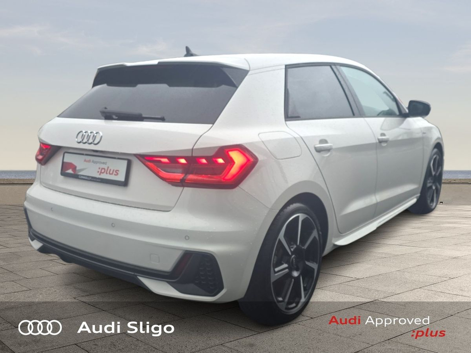 2024 Audi A1 - image 7