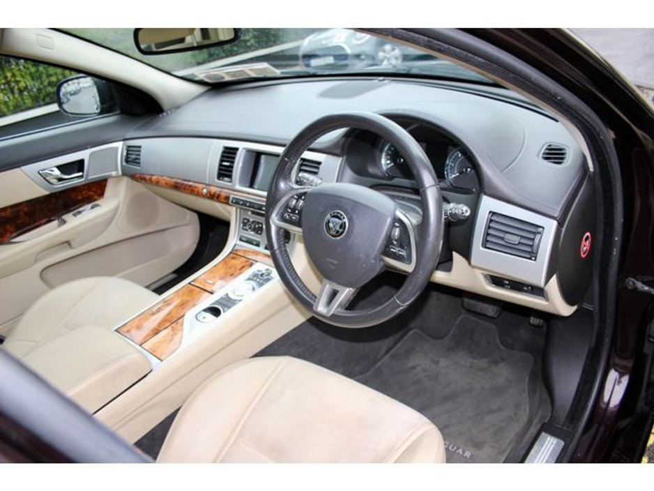 2015 Jaguar XF 2.2 D EC02 163PS 4DR Auto, FSH, NCT, TAX, Only 141k kms €10,950