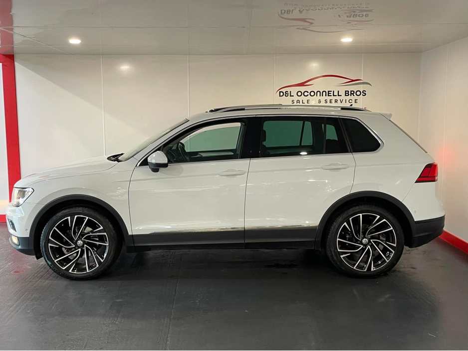 2018 Volkswagen Tiguan - image 18