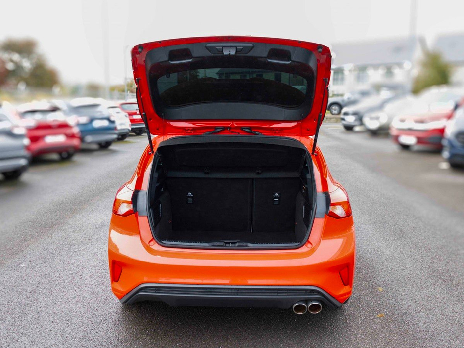 2020 Ford Focus ST 1.5 petrol reliable,engine offering good performance and economy 150PS. SET YOURSELF APART WITH THIS MACHINE. €19,450