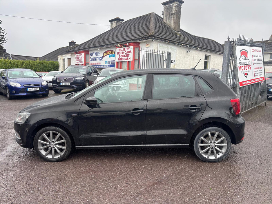 2016 Volkswagen Polo - image 5