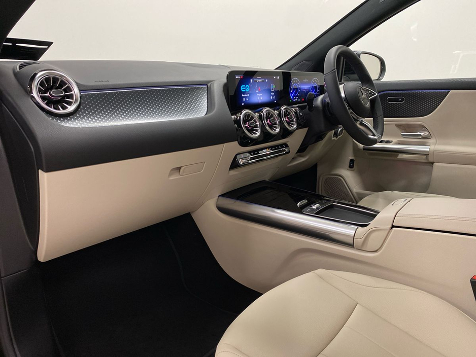 2026 Mercedes-Benz EQA - image 6