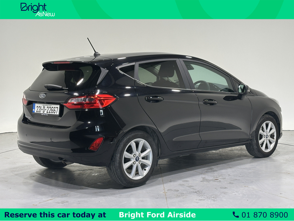 2022 Ford Fiesta - image 9