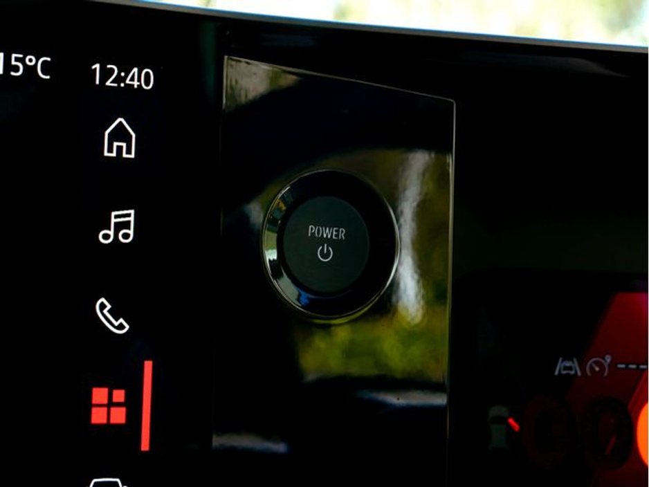 2025 Renault 5 - image 27