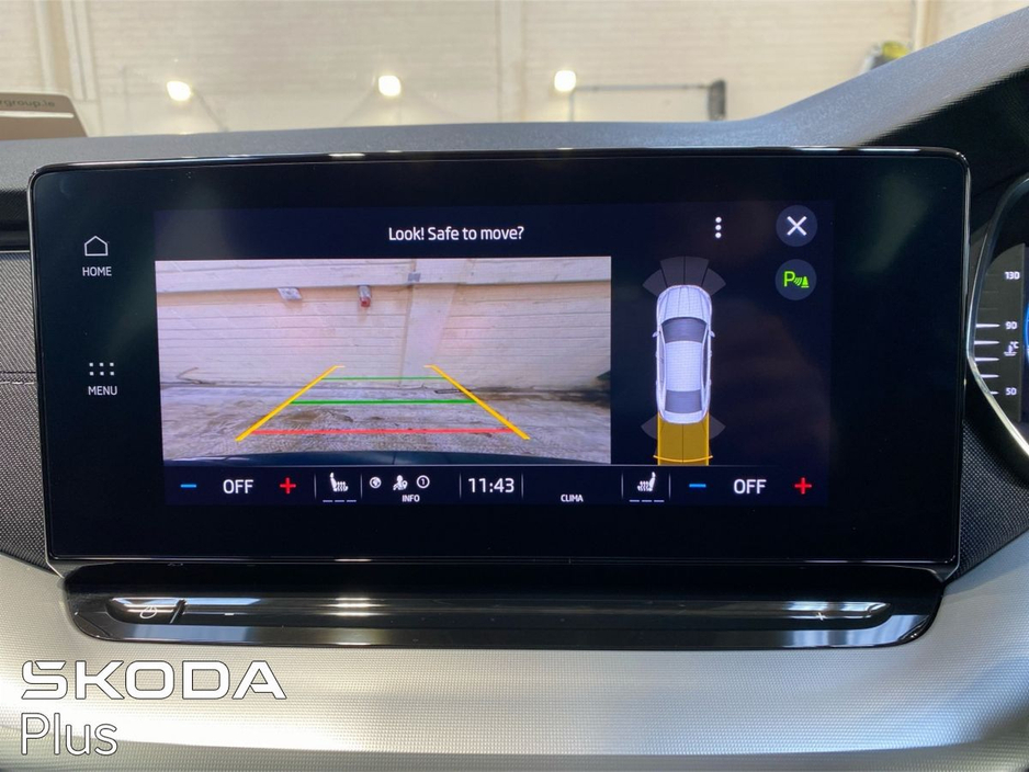 2023 Skoda Octavia - image 15