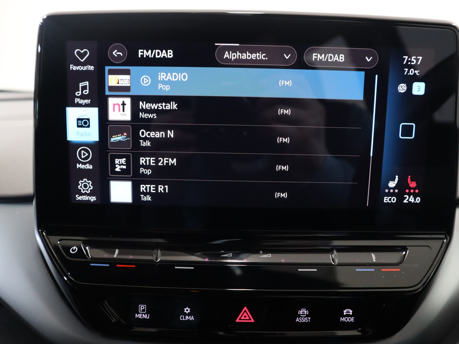 2023 Volkswagen ID.4 - image 15