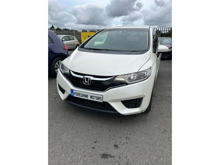 2019 Honda Fit Auto Hybrid €13,950