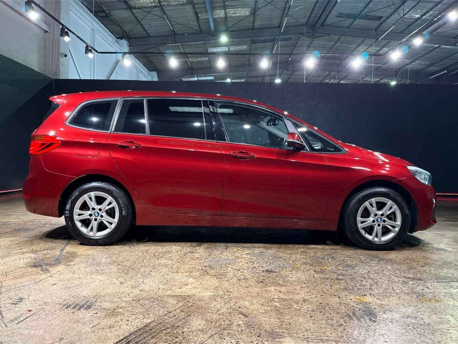 2017 BMW 2 Series - image 2