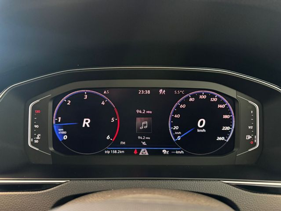 2022 Volkswagen Passat 2.0 TDI 150HP Elegance DSG €29,995