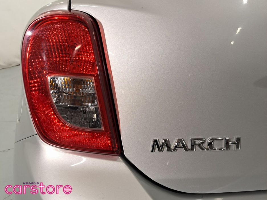 2021 Nissan March - image 20