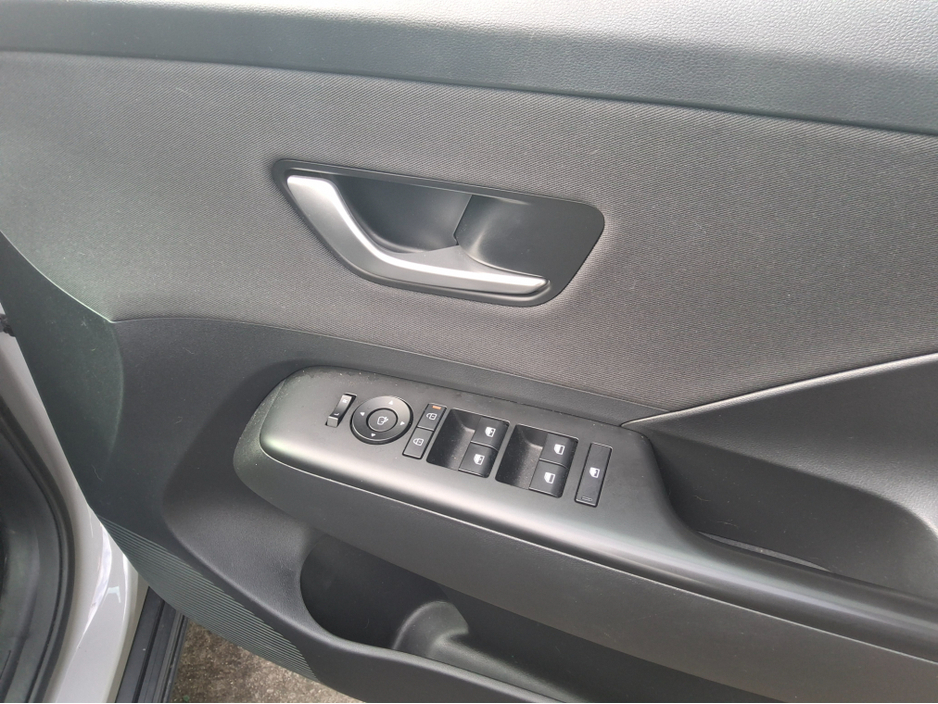 2024 Hyundai Kona - image 19