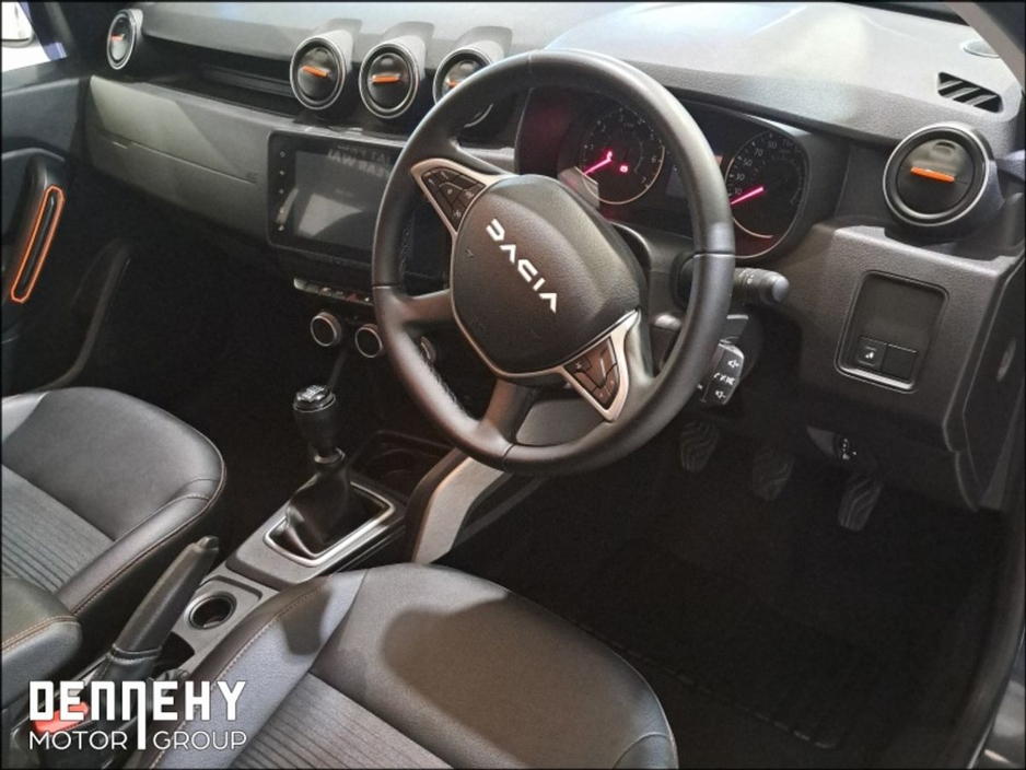 2023 Dacia Duster - image 6