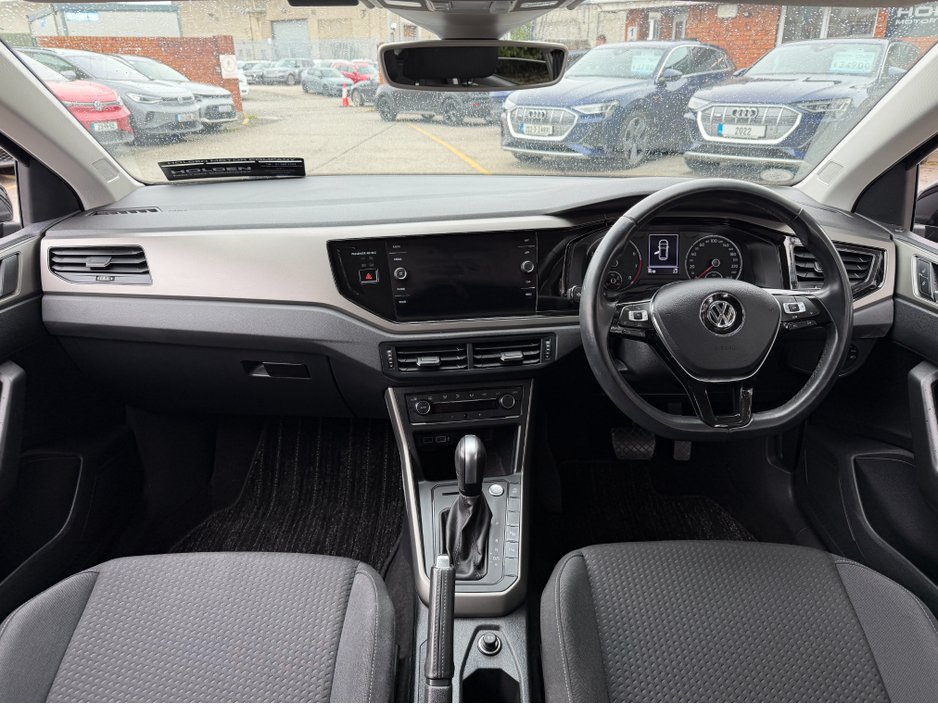 2020 Volkswagen Polo - image 23