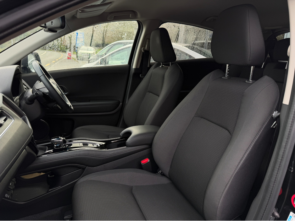 2020 Honda Vezel - image 13