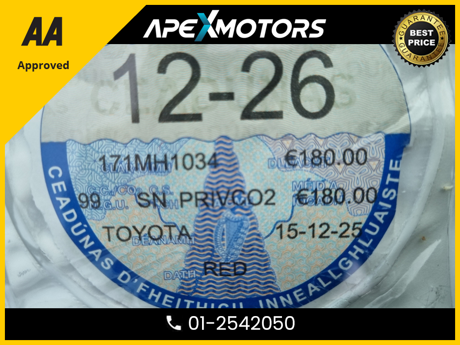 2017 Toyota Yaris - image 9