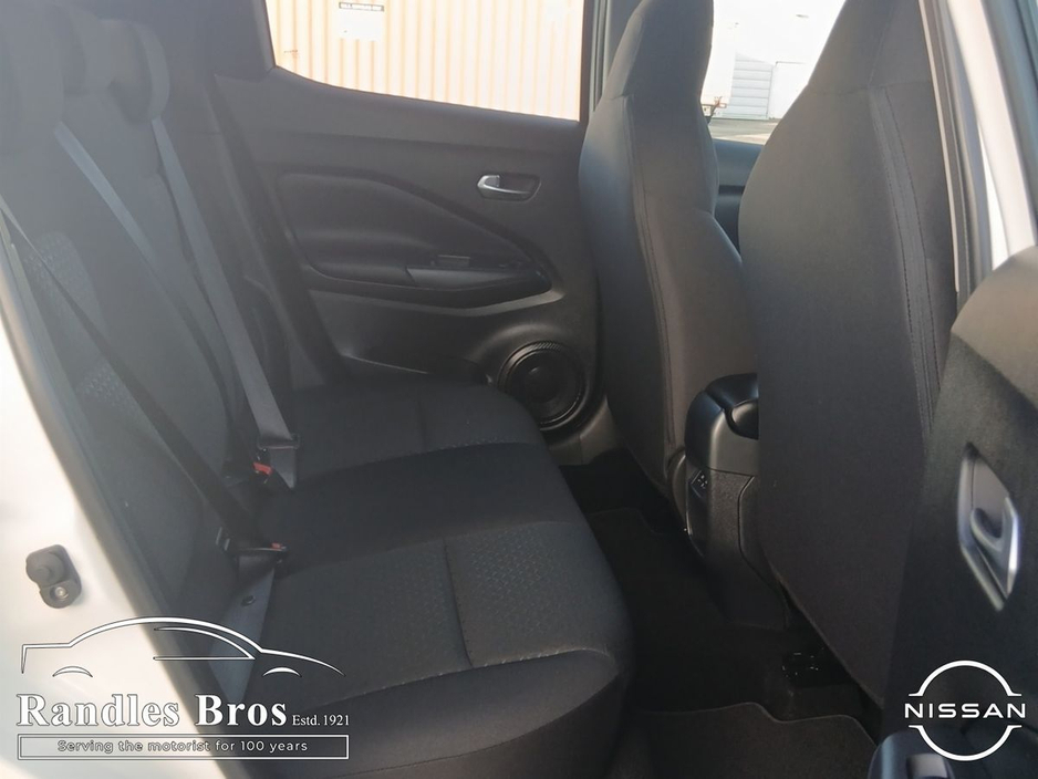 2025 Nissan Juke - image 14