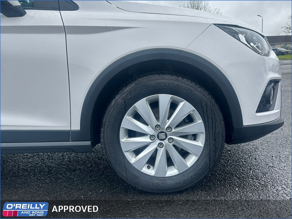 2021 SEAT Arona - image 6