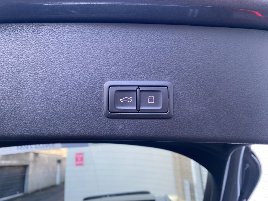 2016 Audi A6 2.0 TDI BLACK EDITION QUATTRO @ Waltons Garage Ranelagh €22,950